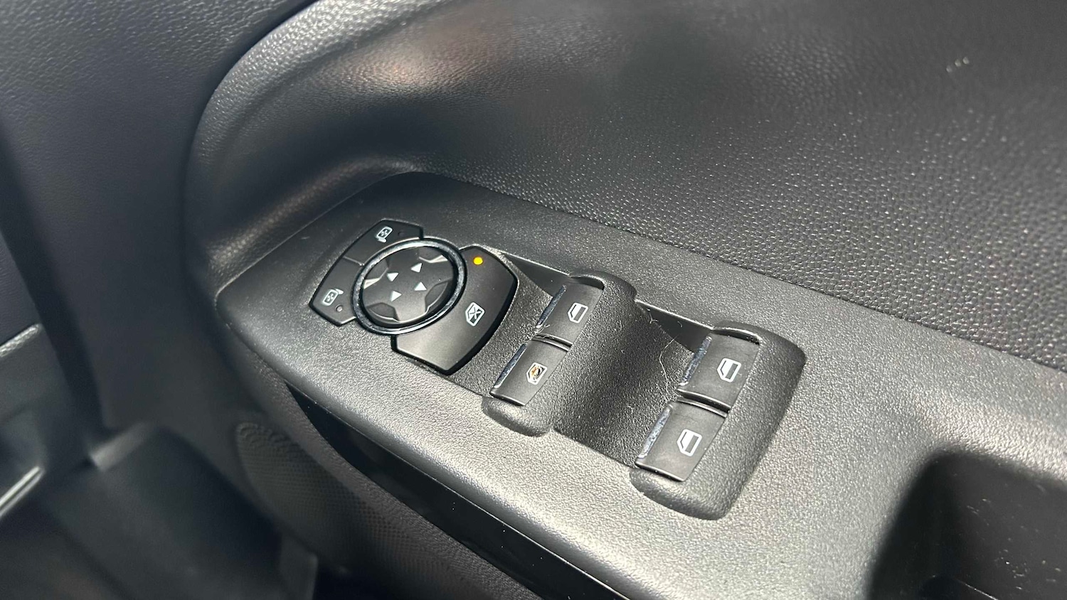 Used Ford Ecosport 2021 for sale - 78119217: Photo 22