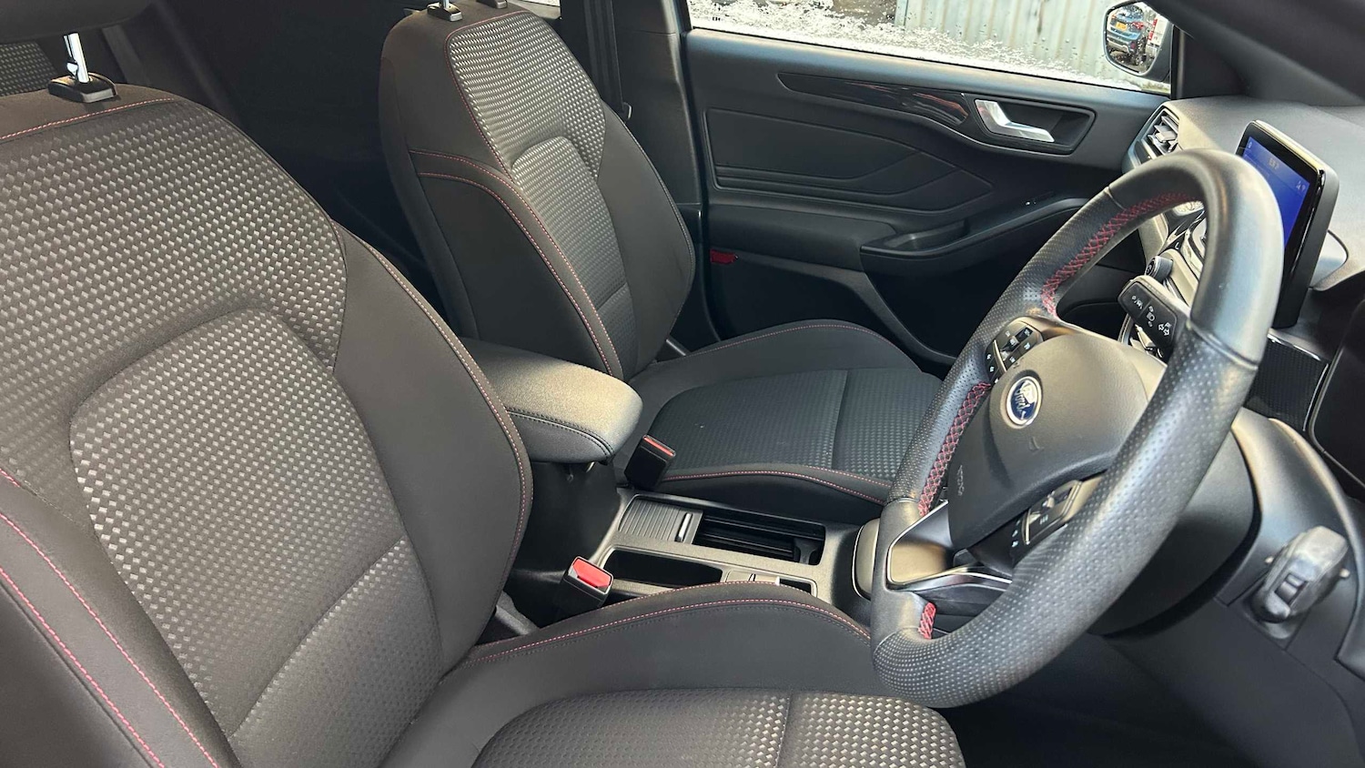 Used Ford Focus 2020 for sale - 77099604: Photo 3