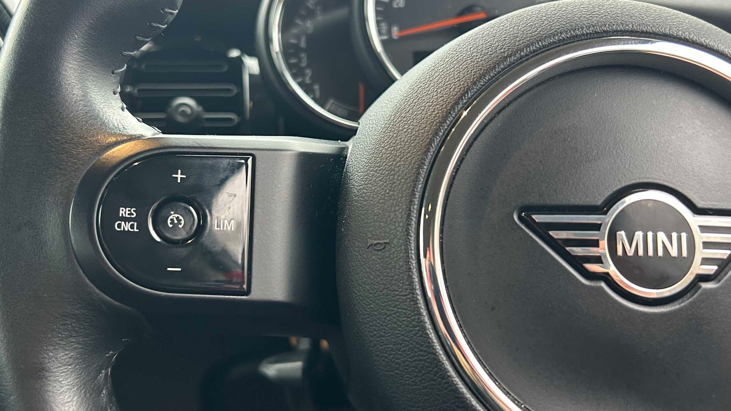 Used MINI Hatch 2023 for sale - 77389815: Photo 23