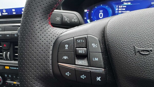 Used Ford Kuga 2023 for sale - 76242489: Photo 27