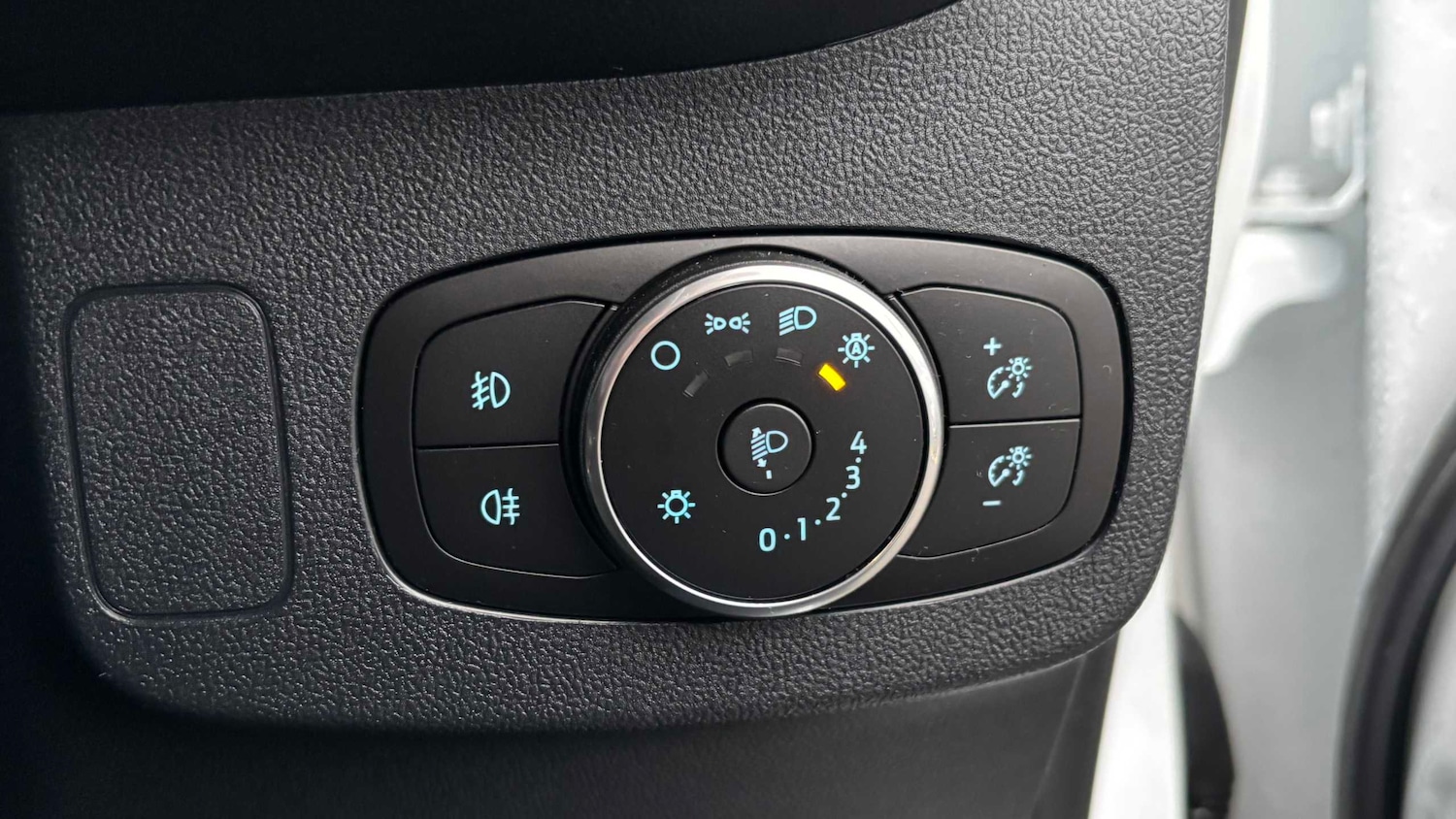 Used Ford Puma 2021 for sale - 77044091: Photo 22