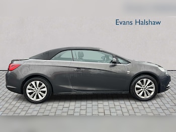 Used Vauxhall Cascada 2016 for sale - 77458502: Photo