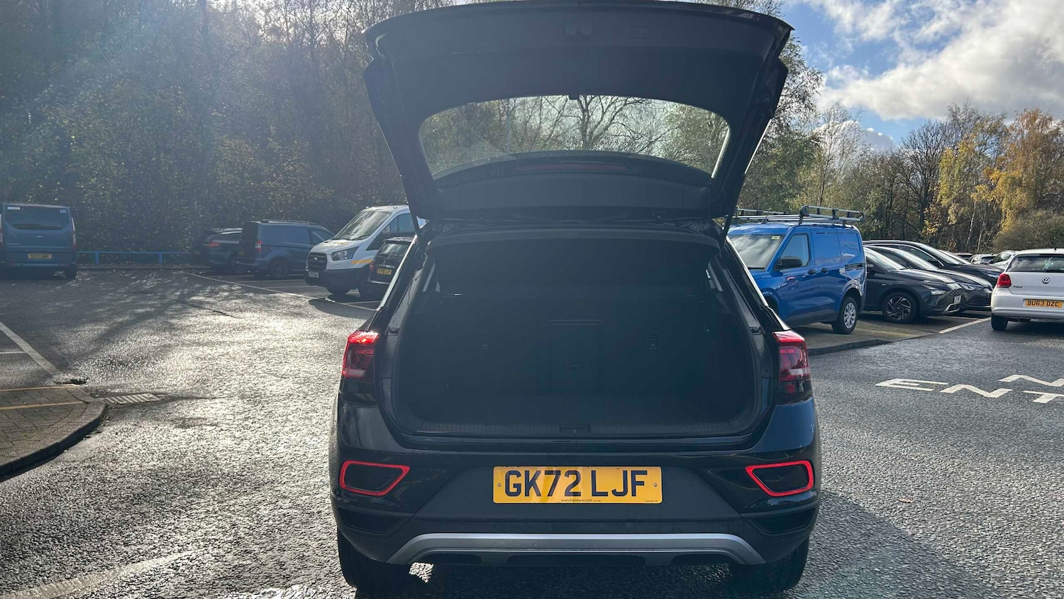 Used Volkswagen T-Roc 2022 for sale - 76141933: Photo 22