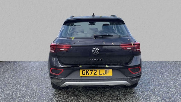 Used Volkswagen T-Roc 2022 for sale - 76141933: Photo 3