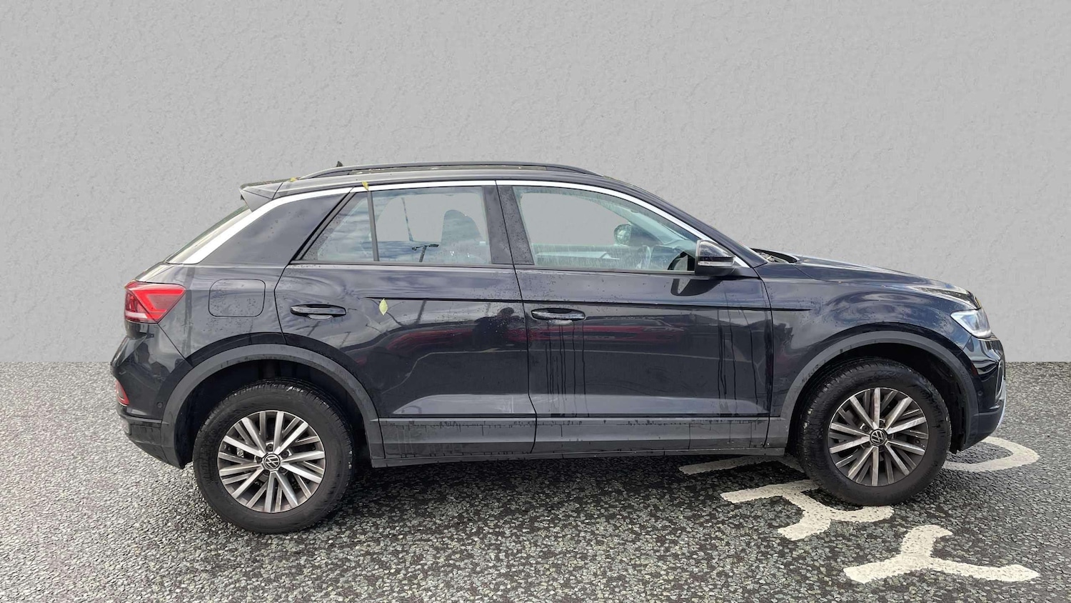 Used Volkswagen T-Roc 2022 for sale - 76141933: Photo 4