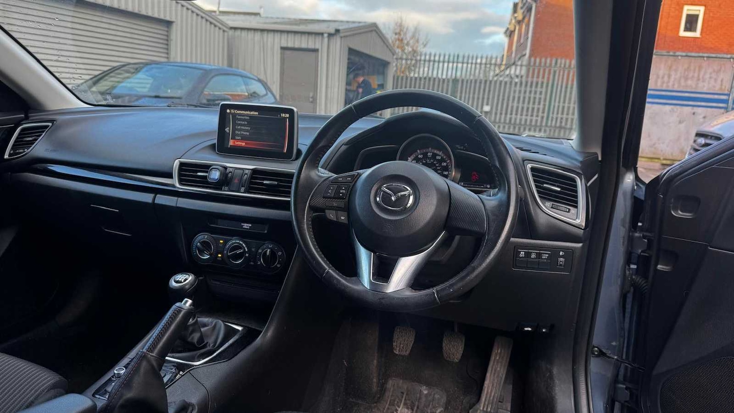 Used Mazda Mazda3 2015 for sale - 77894430: Photo 17