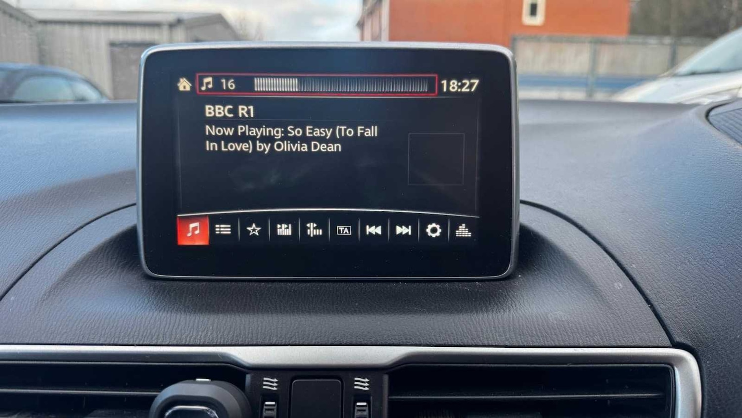 Used Mazda Mazda3 2015 for sale - 77894430: Photo 29