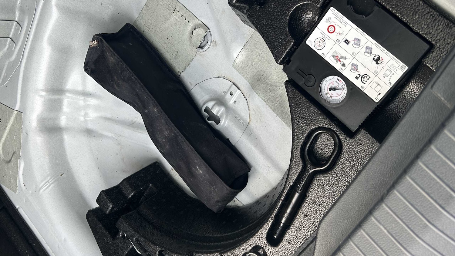 Used Volkswagen T-Roc 2022 for sale - 77270060: Photo 15