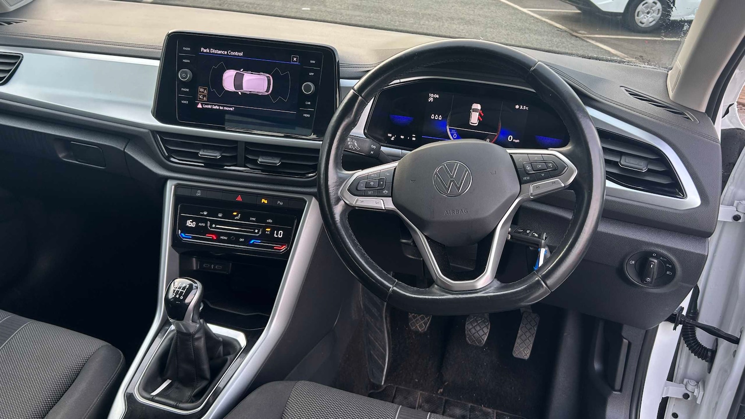 Used Volkswagen T-Roc 2022 for sale - 77270060: Photo 23