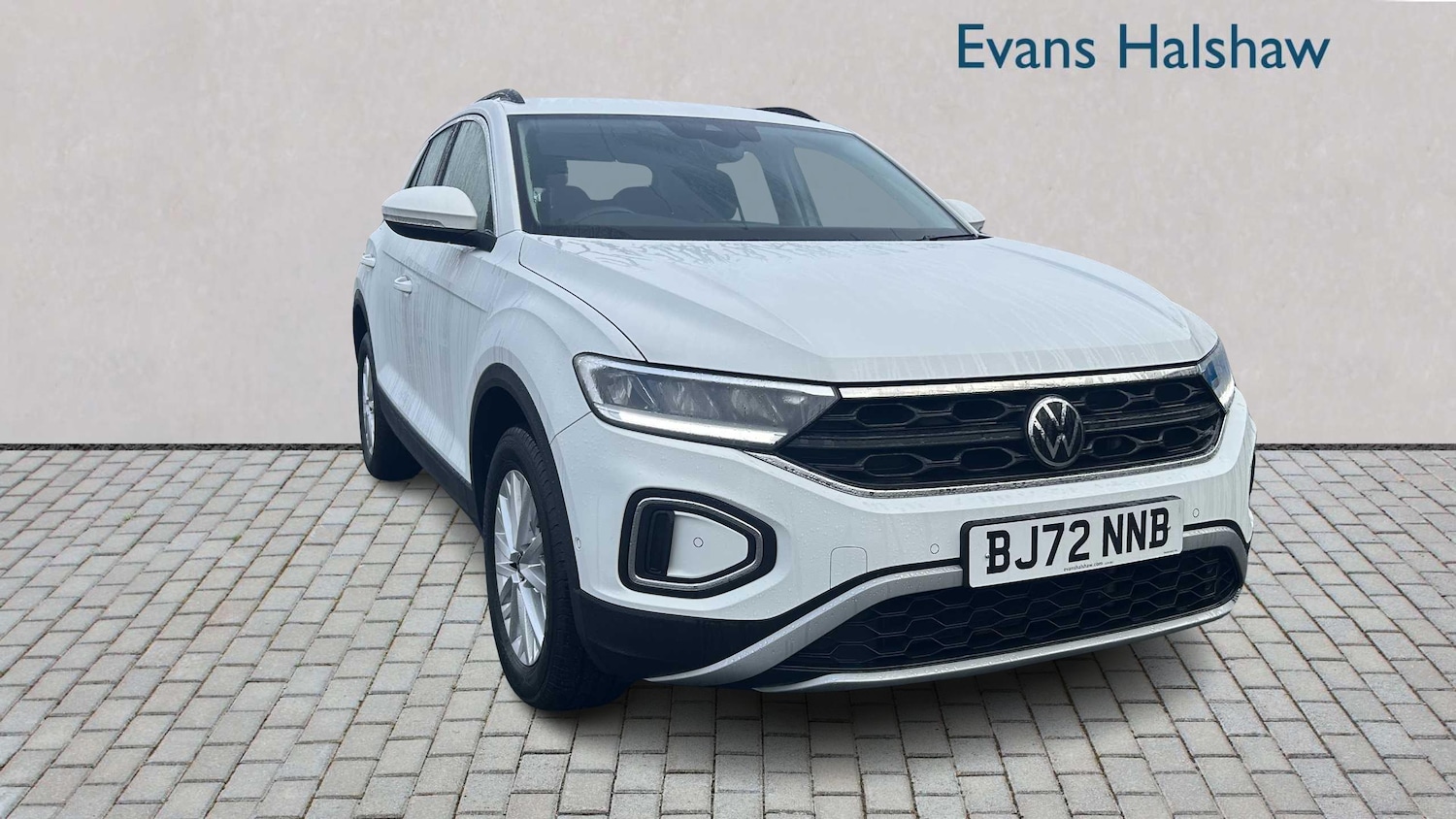 Used Volkswagen T-Roc 2022 for sale - 77270060: Photo 4