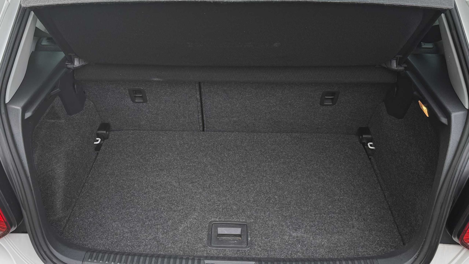 Used Volkswagen Polo 2013 for sale - 76362652: Photo 13