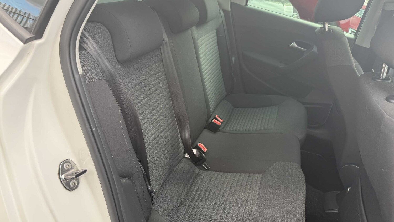 Used Volkswagen Polo 2013 for sale - 76362652: Photo 15