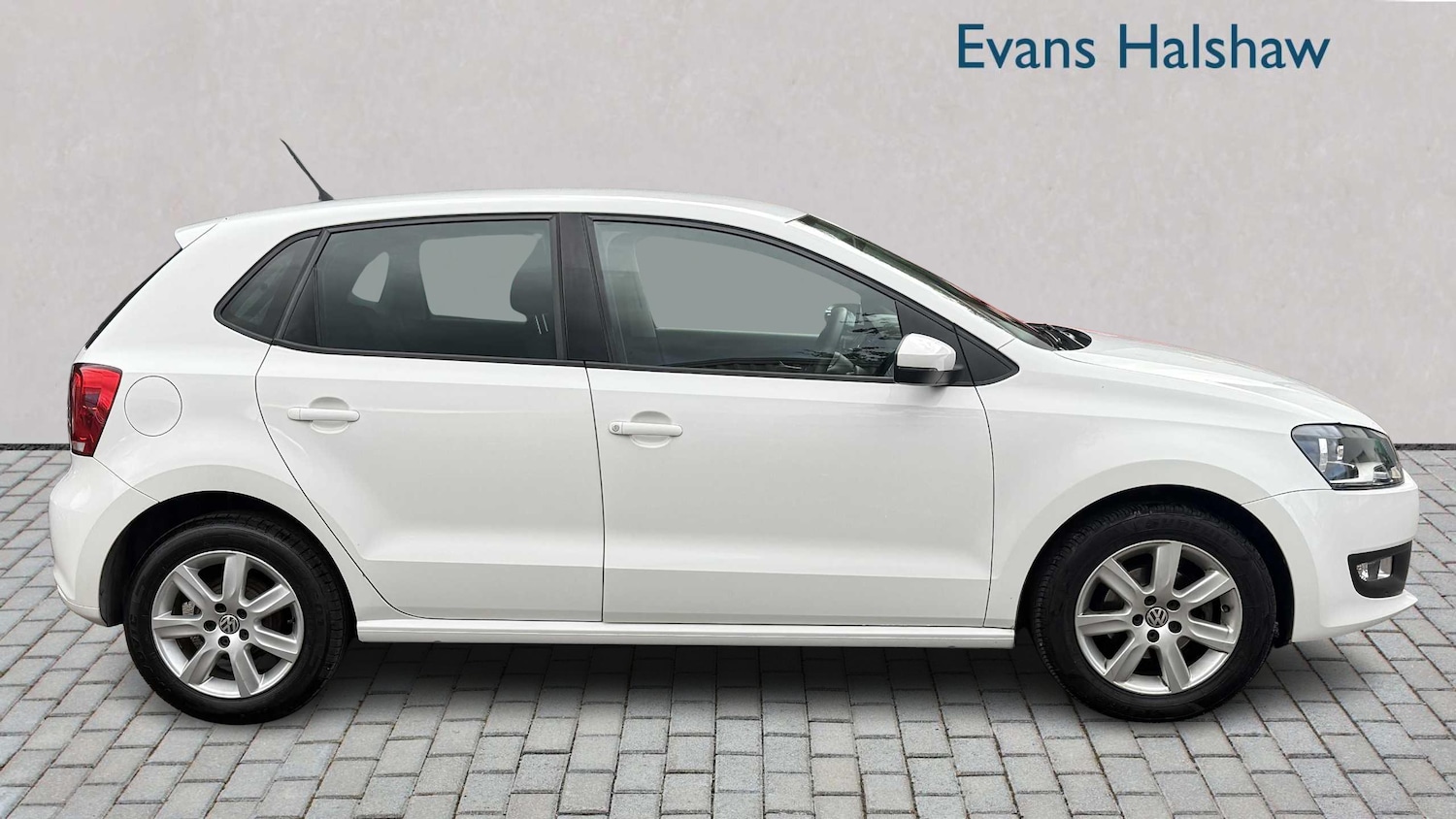 Used Volkswagen Polo 2013 for sale - 76362652: Photo 6