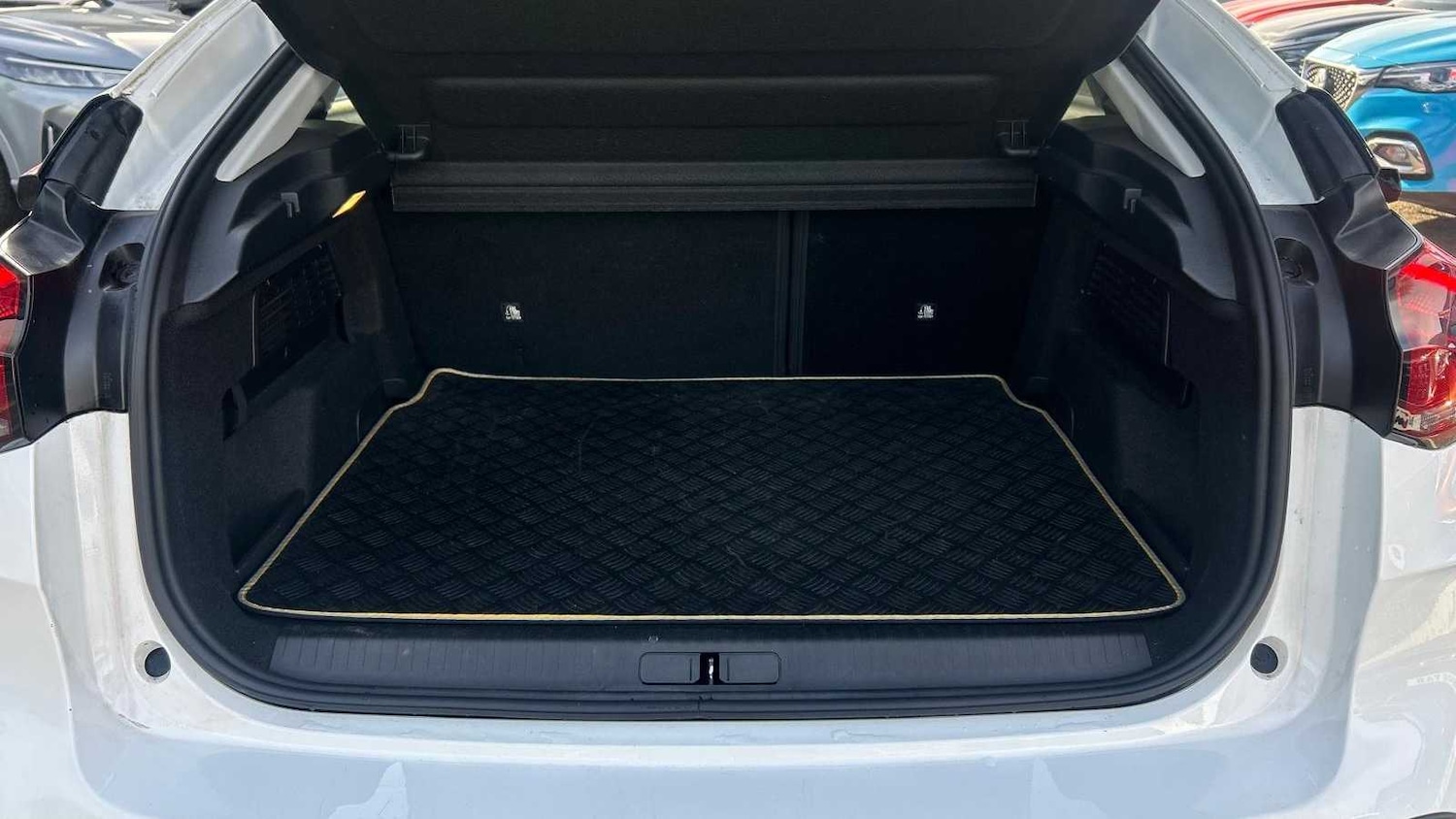 Used Citroen C4 2023 for sale - 77661191: Photo 16