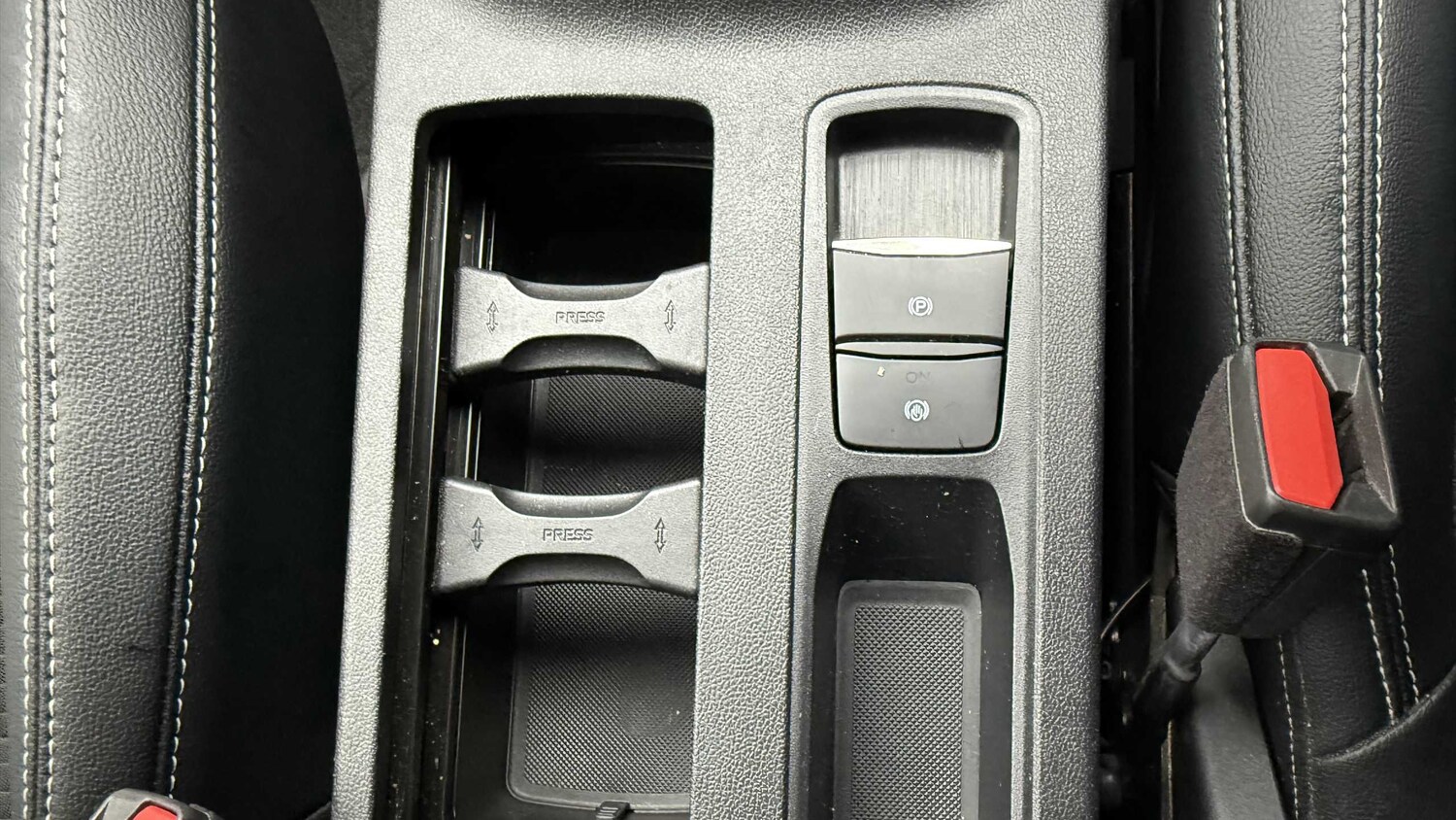 Used Ford Kuga 2022 for sale - 76141848: Photo 24