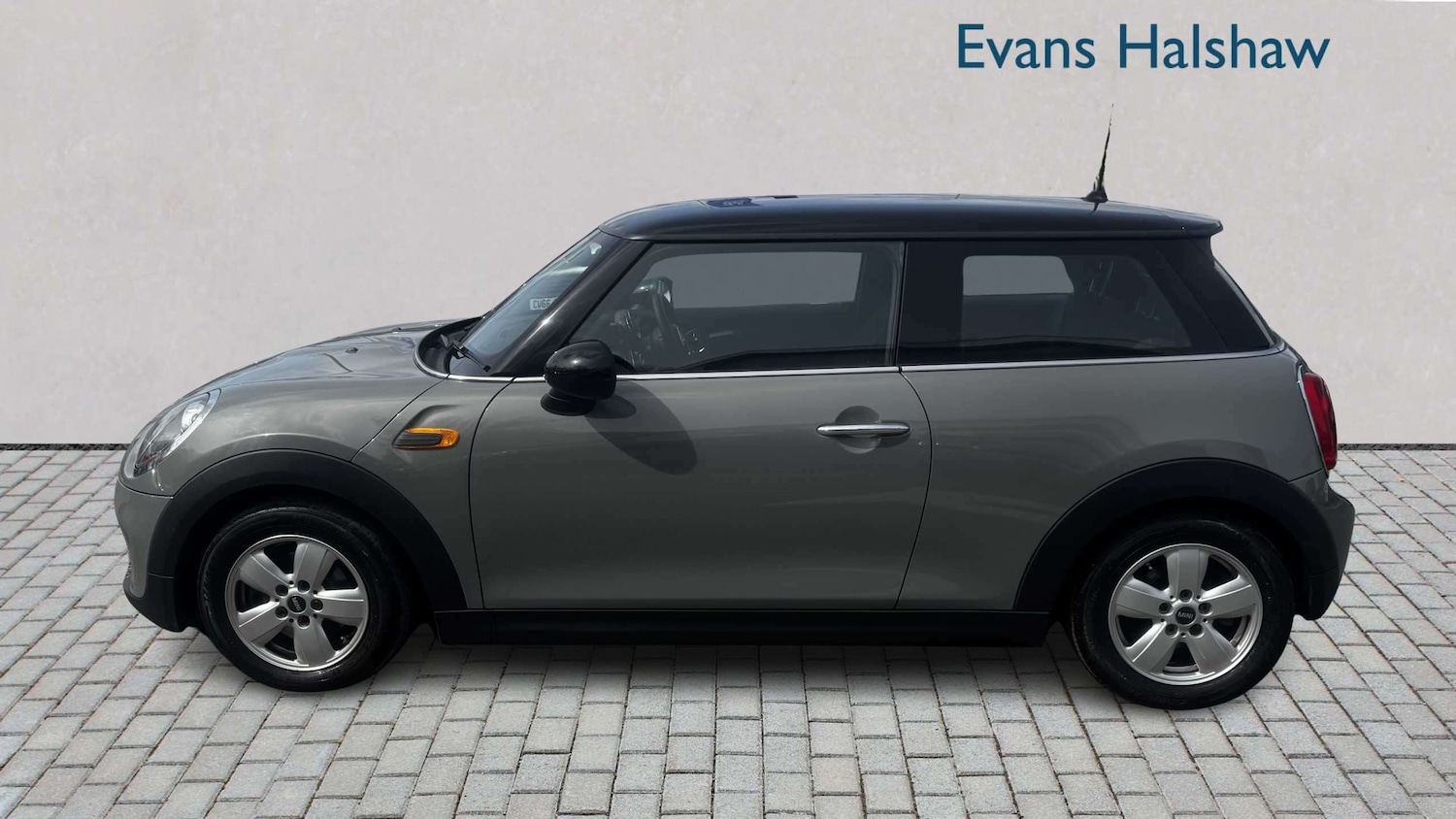 Used MINI Hatch 2018 for sale - 78209285: Photo 4