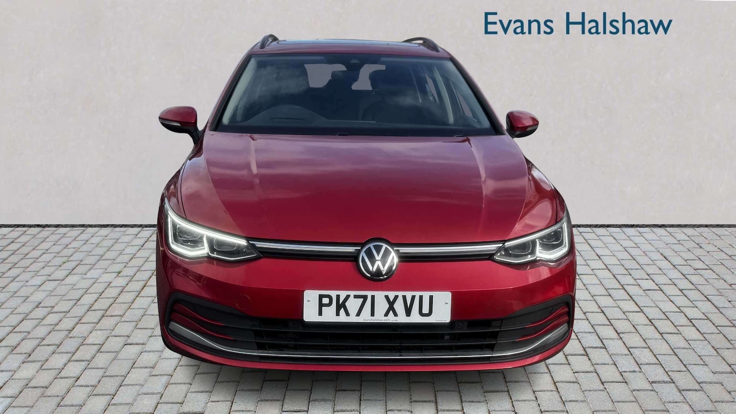 Used Volkswagen Golf 2021 for sale - 77648882: Photo 2