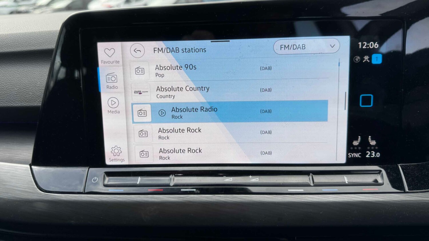 Used Volkswagen Golf 2021 for sale - 77648882: Photo 29