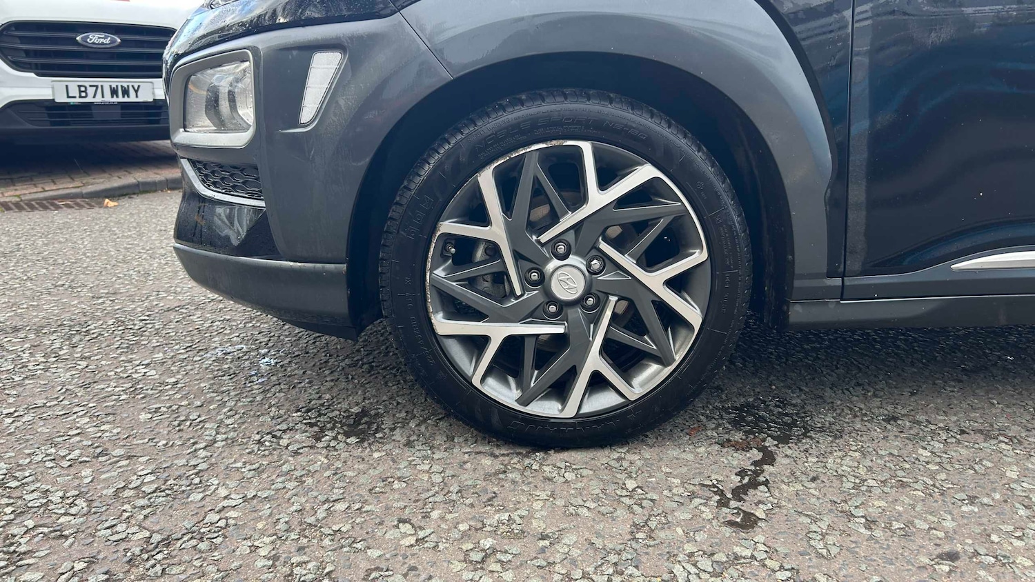 Used Hyundai KONA 2019 for sale - 76401317: Photo 3