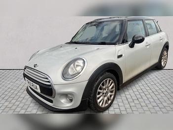 Used MINI Hatch 2015 for sale - 77219656: Photo