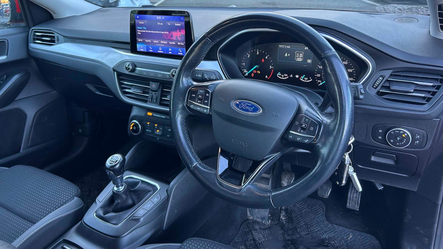 Used Ford Focus 2019 for sale - 76718116: Photo 17