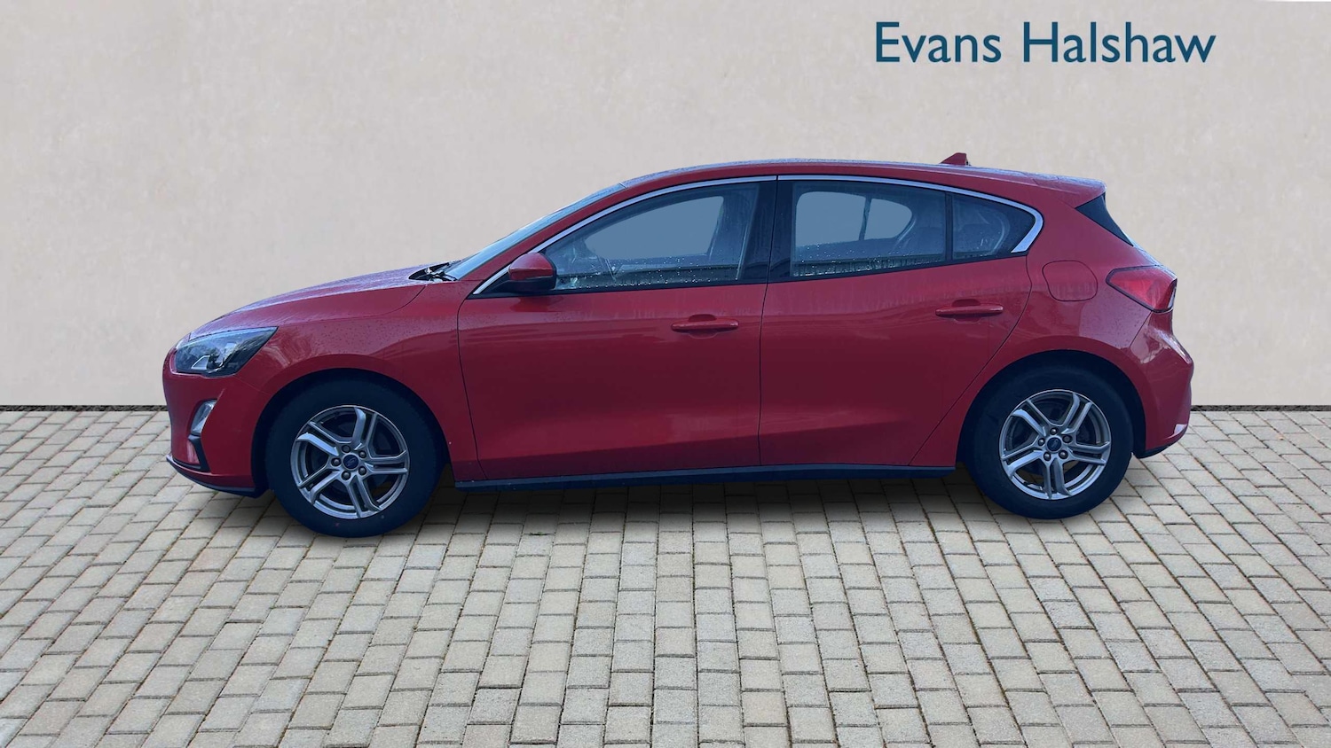 Used Ford Focus 2019 for sale - 76718116: Photo 4