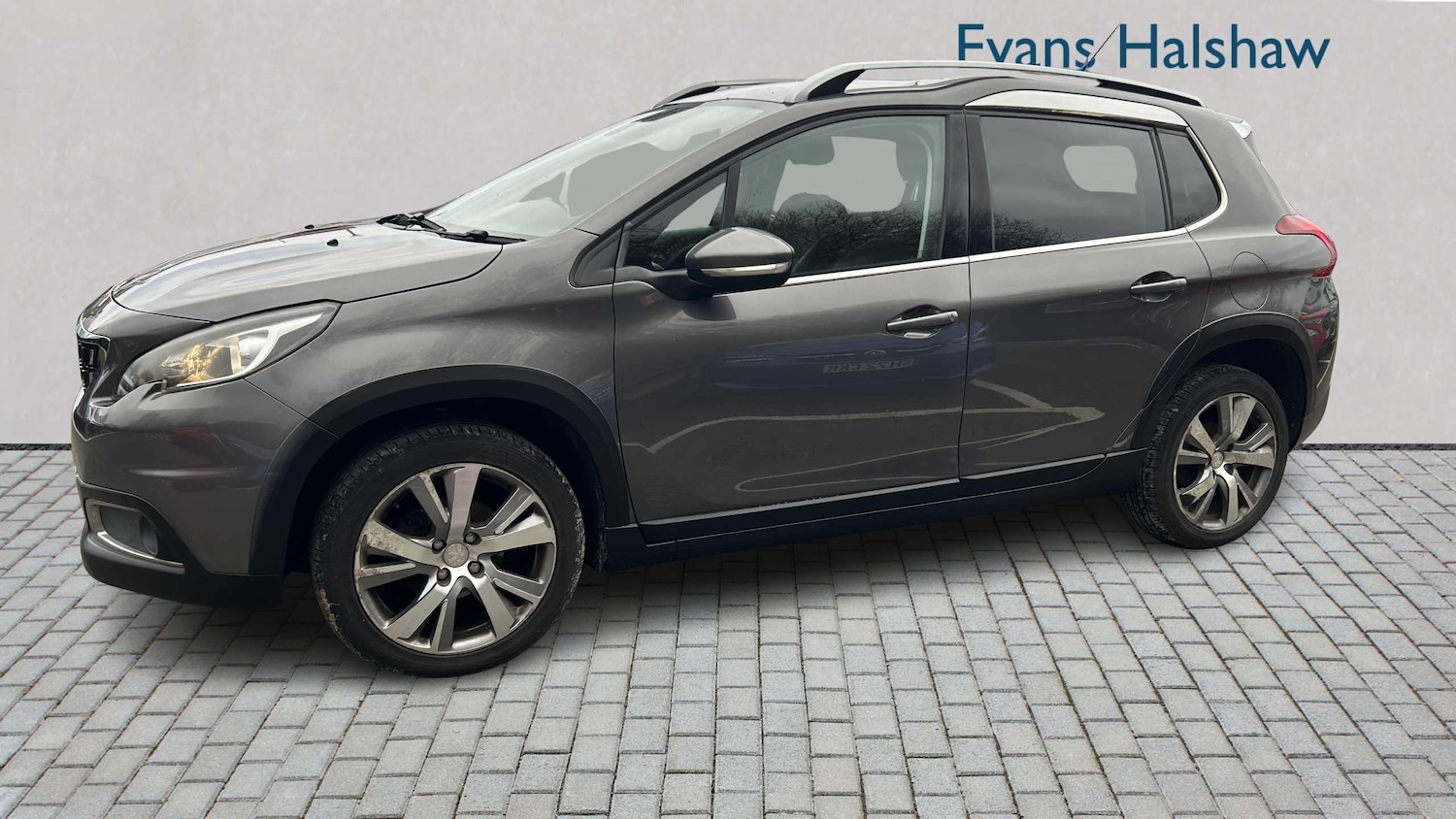 Used Peugeot 2008 2016 for sale - 76943478: Photo 3