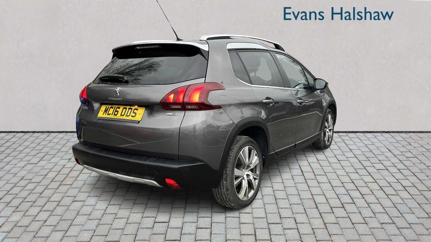 Used Peugeot 2008 2016 for sale - 76943478: Photo 5