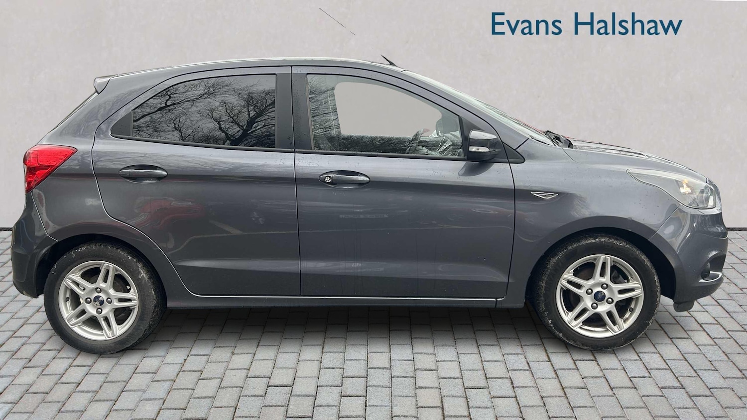 Used Ford Ka+ 2016 for sale - 77414718: Photo 2
