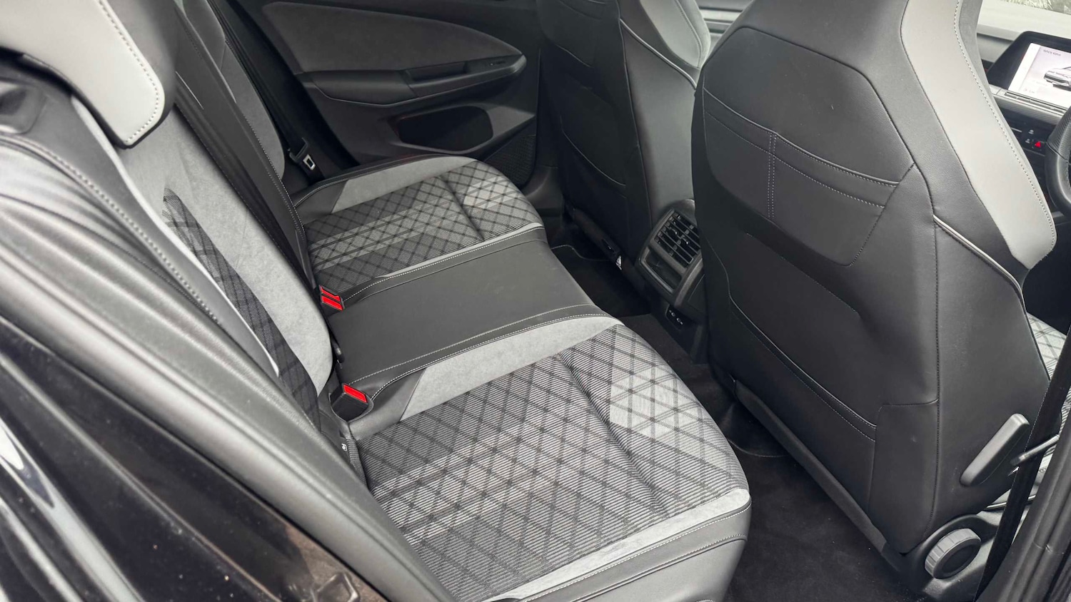 Used Volkswagen Golf 2021 for sale - 77800056: Photo 21