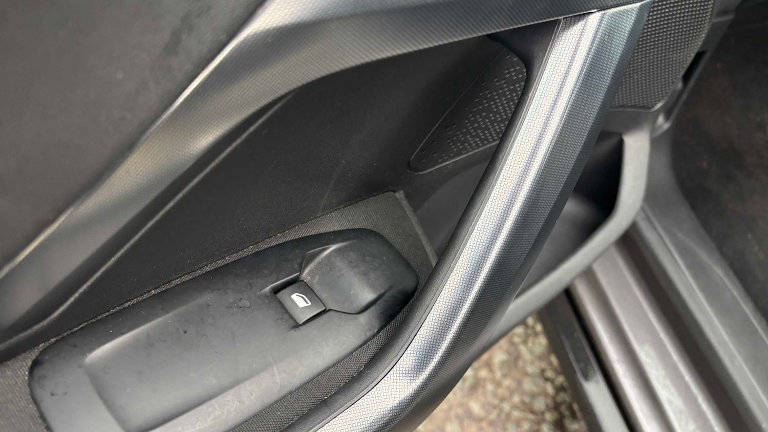 Used Peugeot 2008 2019 for sale - 77068649: Photo 16