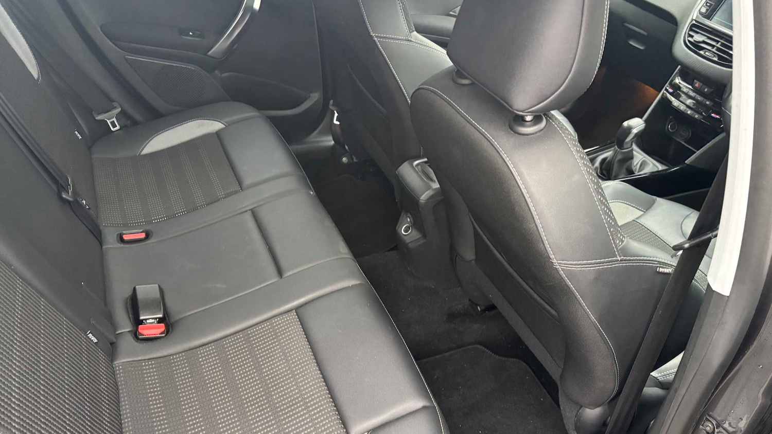 Used Peugeot 2008 2019 for sale - 77068649: Photo 23