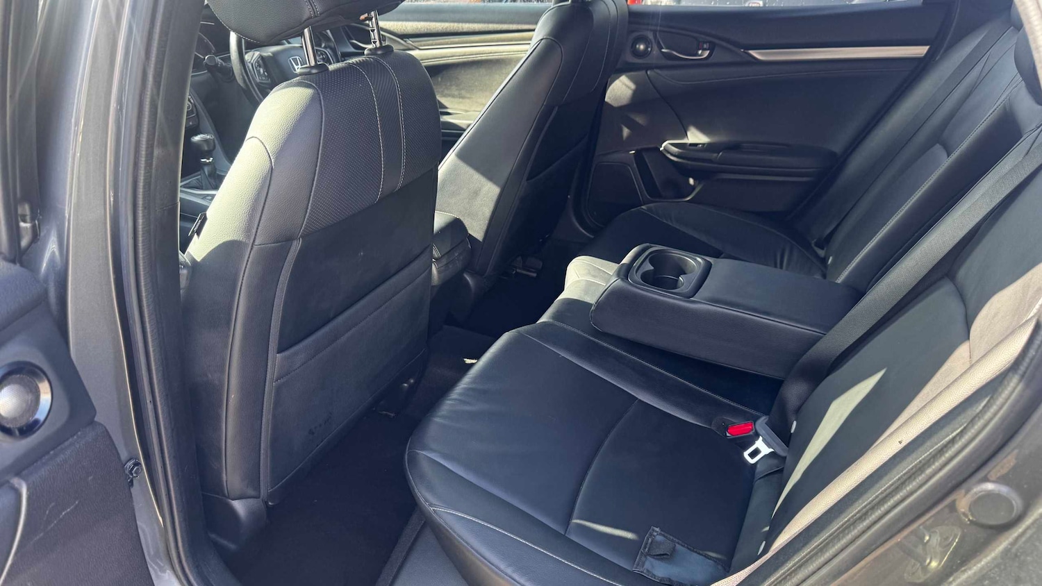 Used Honda Civic 2018 for sale - 77943278: Photo 14