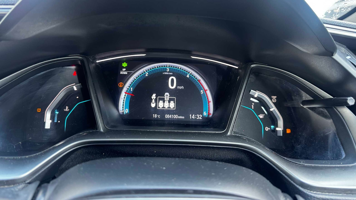 Used Honda Civic 2018 for sale - 77943278: Photo 25