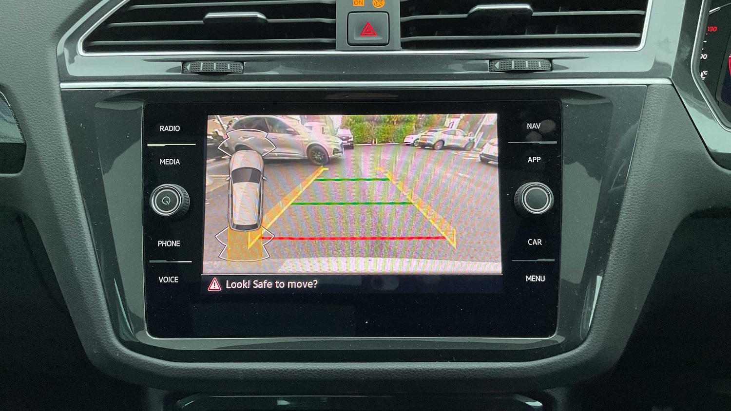 Used Volkswagen Tiguan 2021 for sale - 76705085: Photo 8