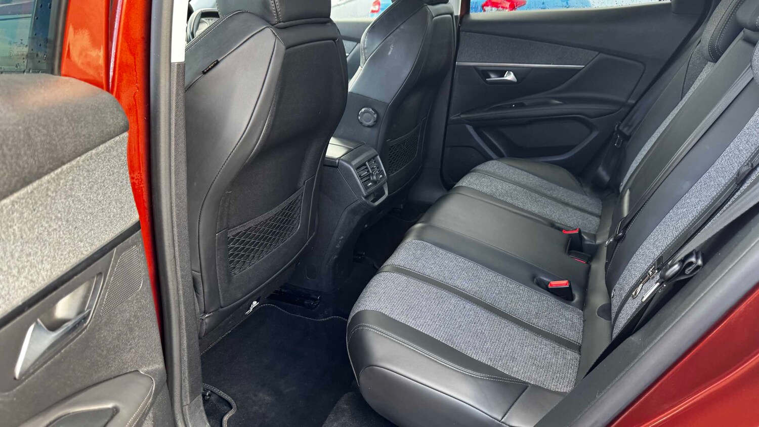 Used Peugeot 3008 2018 for sale - 77635044: Photo 14