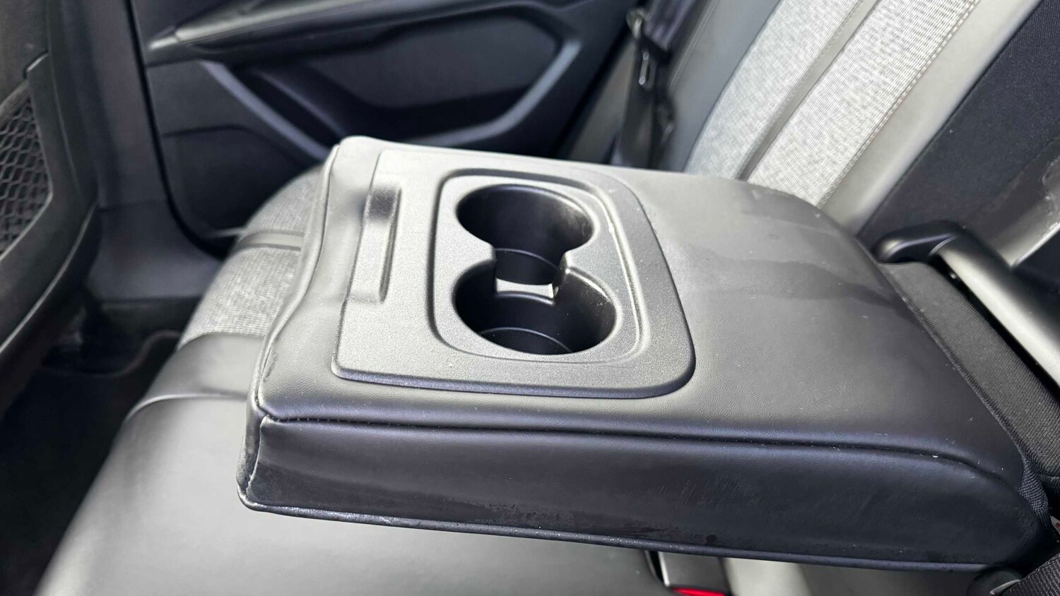 Used Peugeot 3008 2018 for sale - 77635044: Photo 16