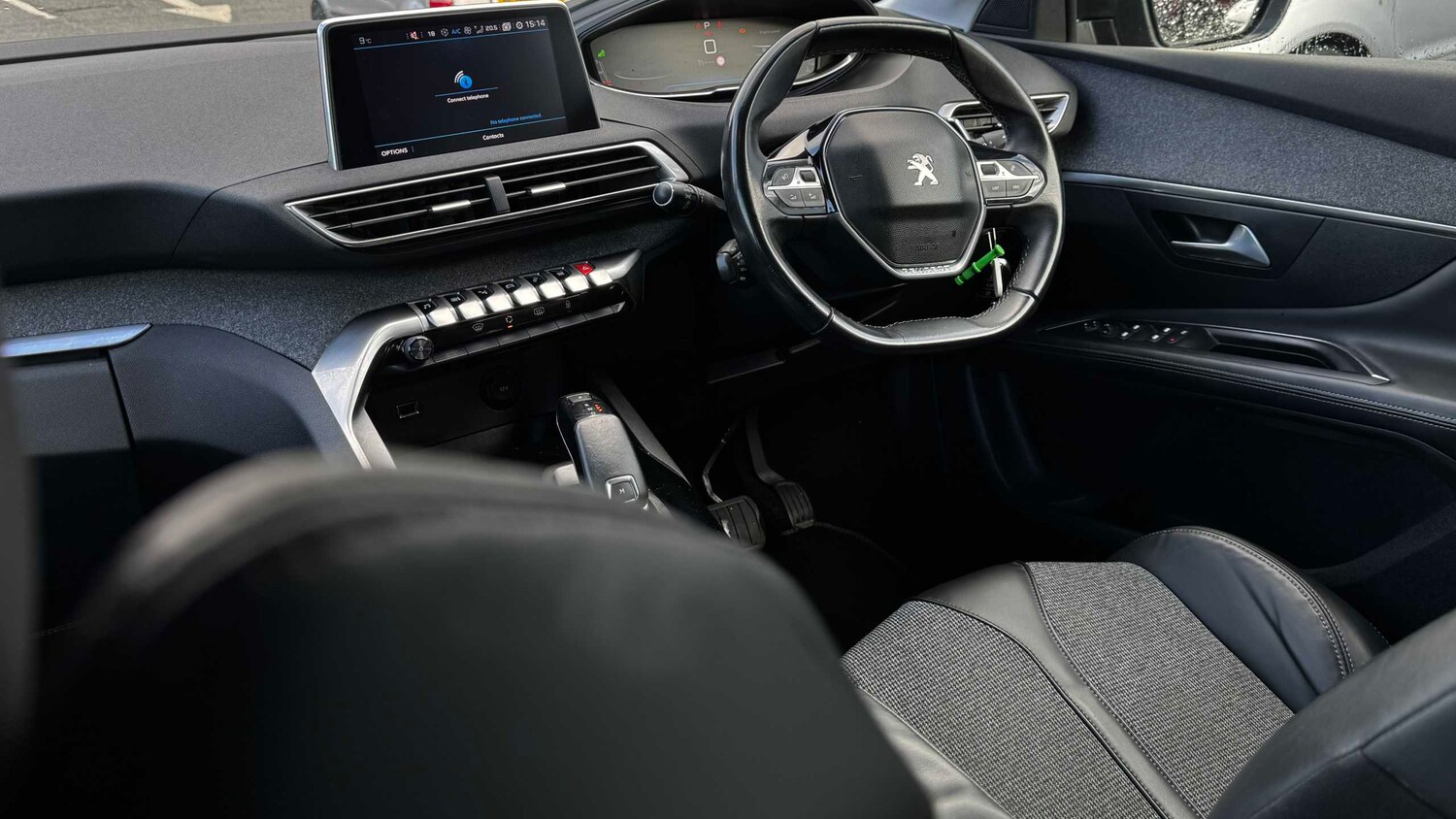 Used Peugeot 3008 2018 for sale - 77635044: Photo 17