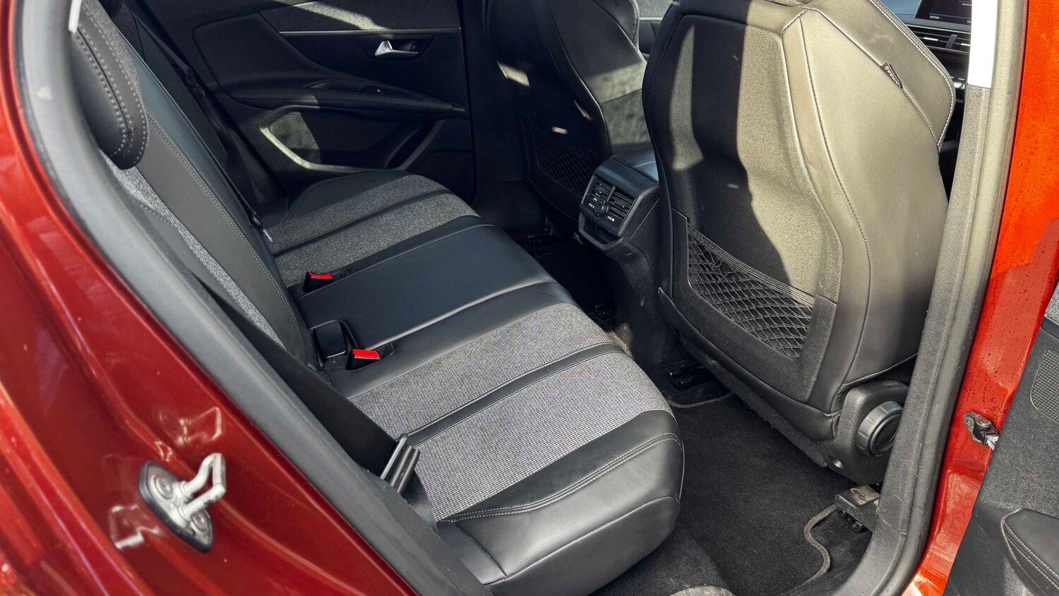 Used Peugeot 3008 2018 for sale - 77635044: Photo 20