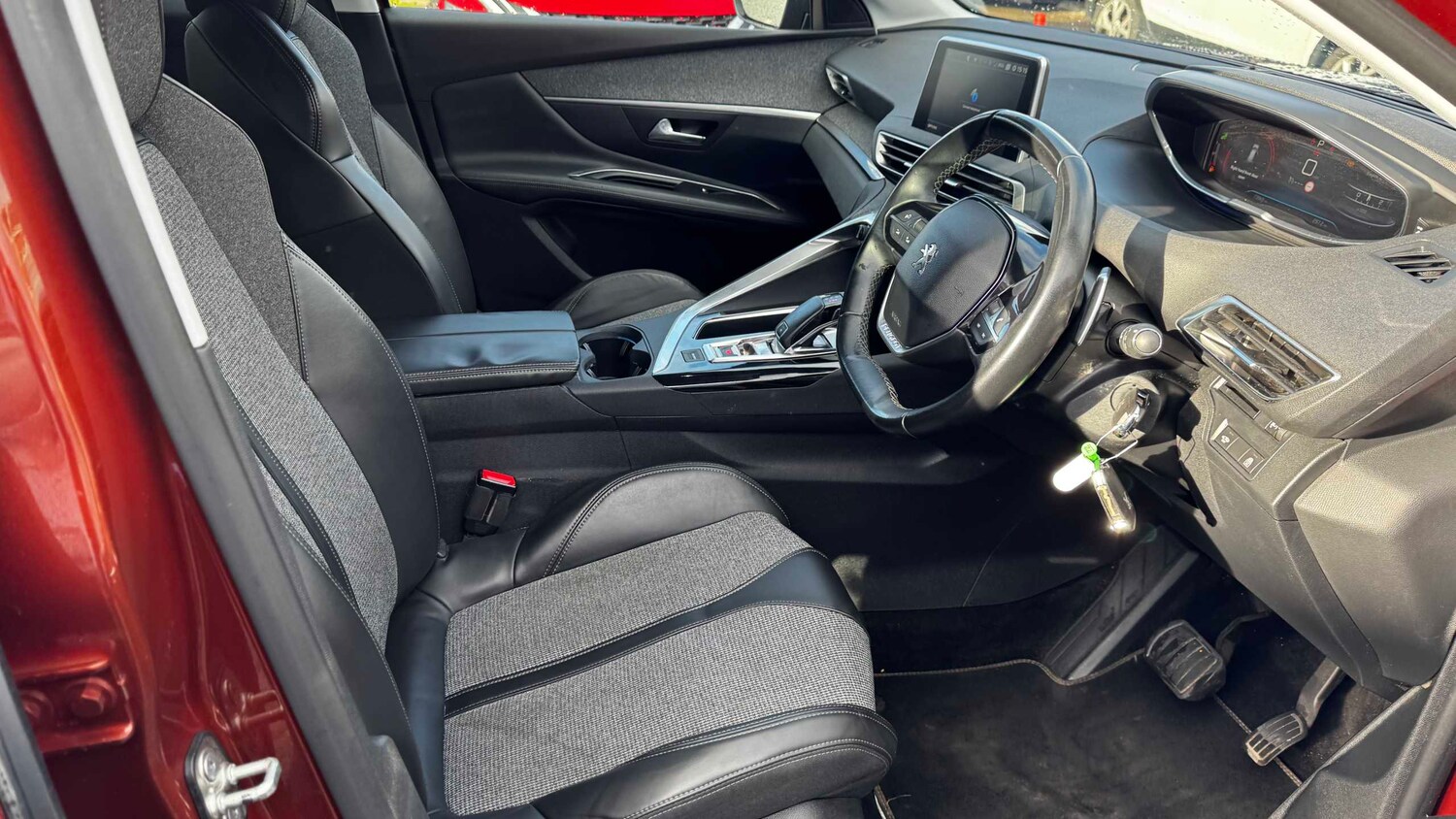 Used Peugeot 3008 2018 for sale - 77635044: Photo 22