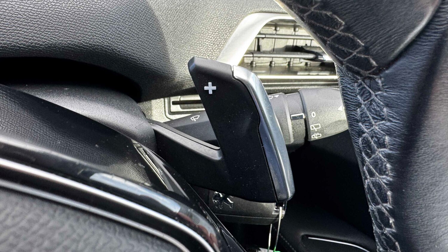 Used Peugeot 3008 2018 for sale - 77635044: Photo 25