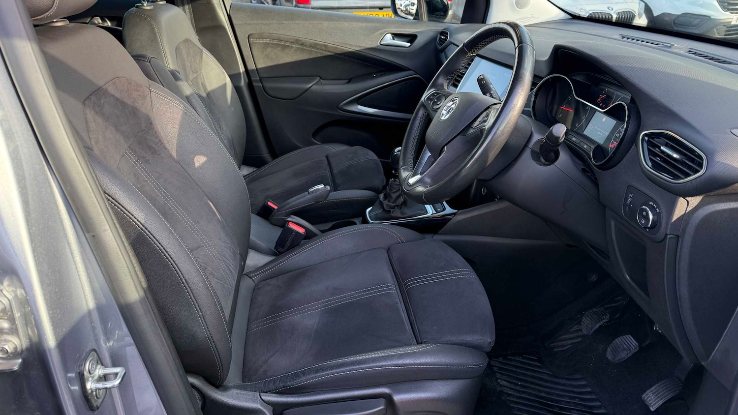 Used Vauxhall Crossland 2022 for sale - 77135054: Photo 17