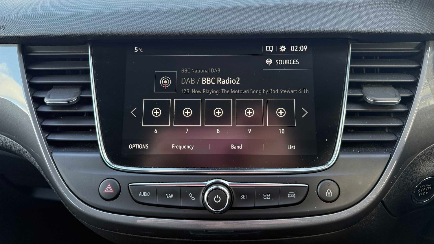 Used Vauxhall Crossland 2022 for sale - 77135054: Photo 20