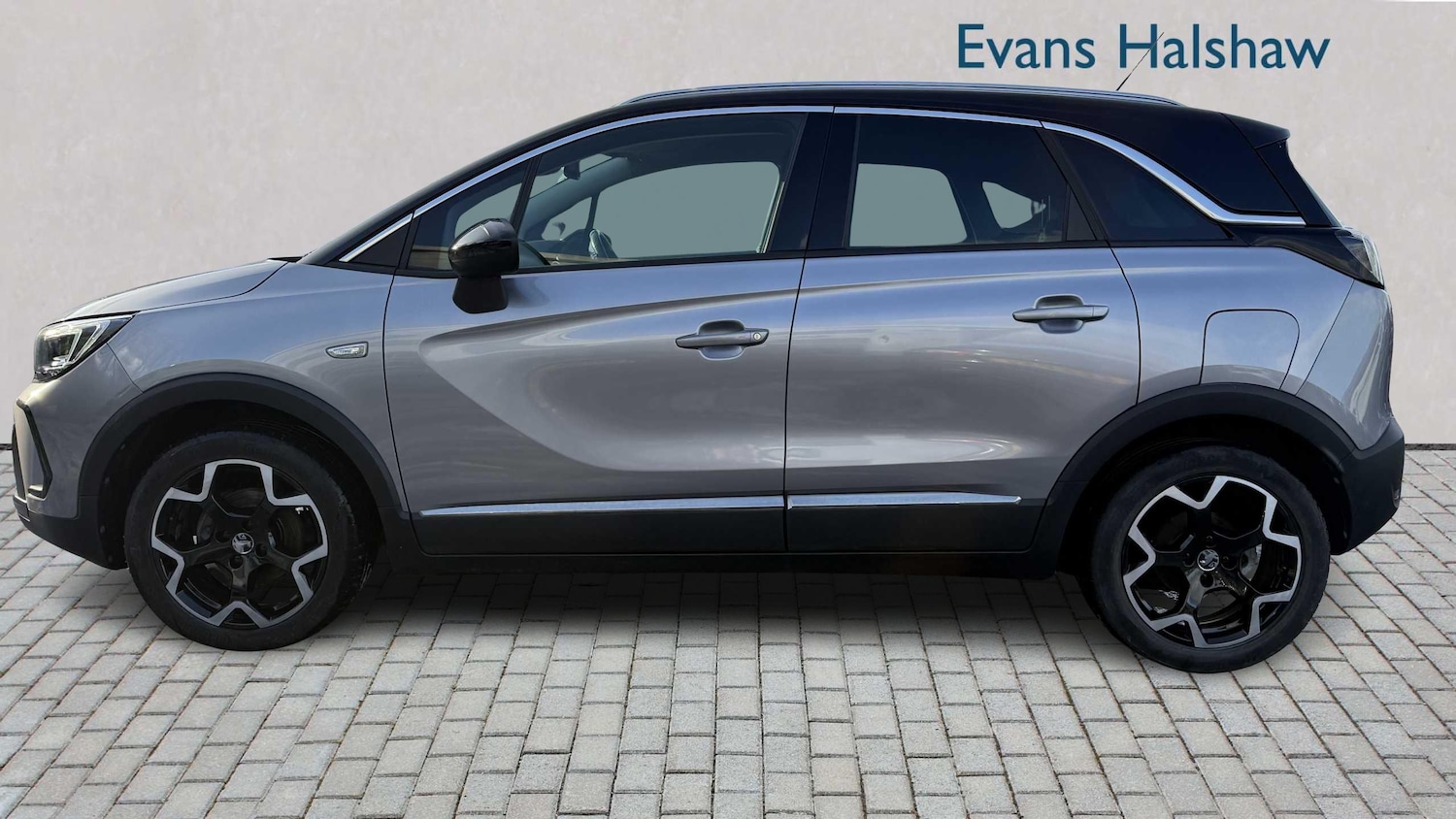 Used Vauxhall Crossland 2022 for sale - 77135054: Photo 3