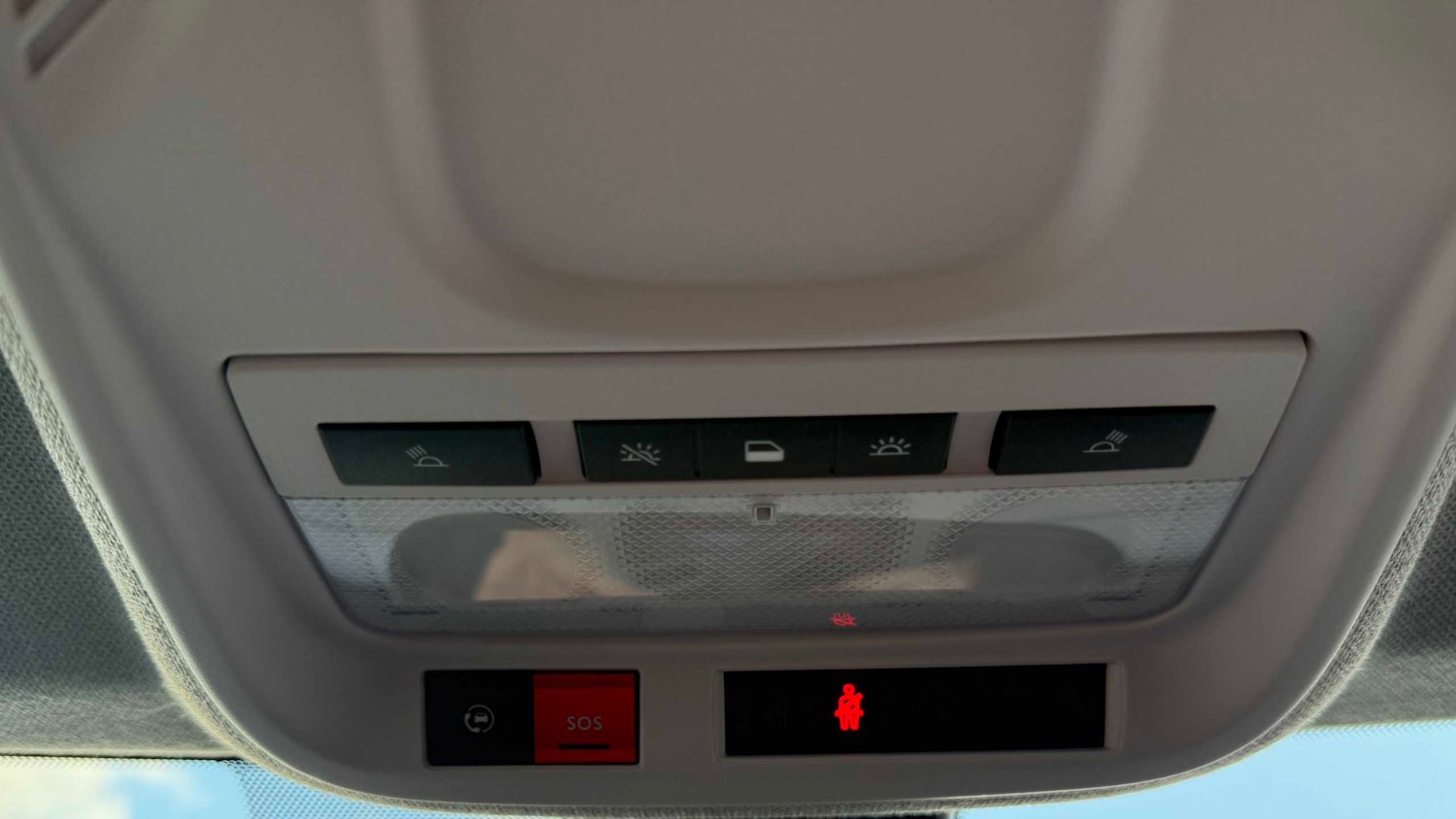 Used Vauxhall Crossland 2022 for sale - 77135054: Photo 32