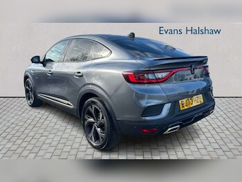 Used Renault Arkana 2023 for sale - 77661345: Photo