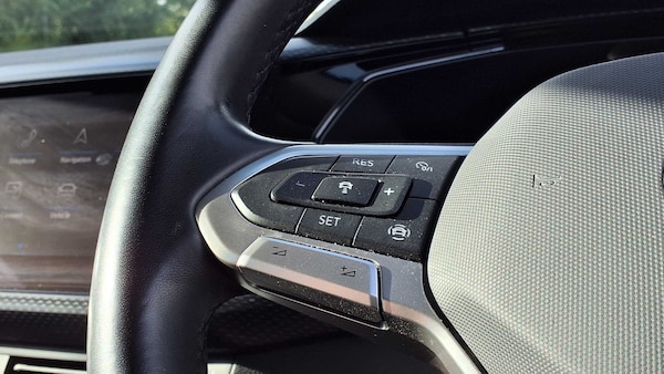 Used Volkswagen T-Cross 2022 for sale - 76015922: Photo 32