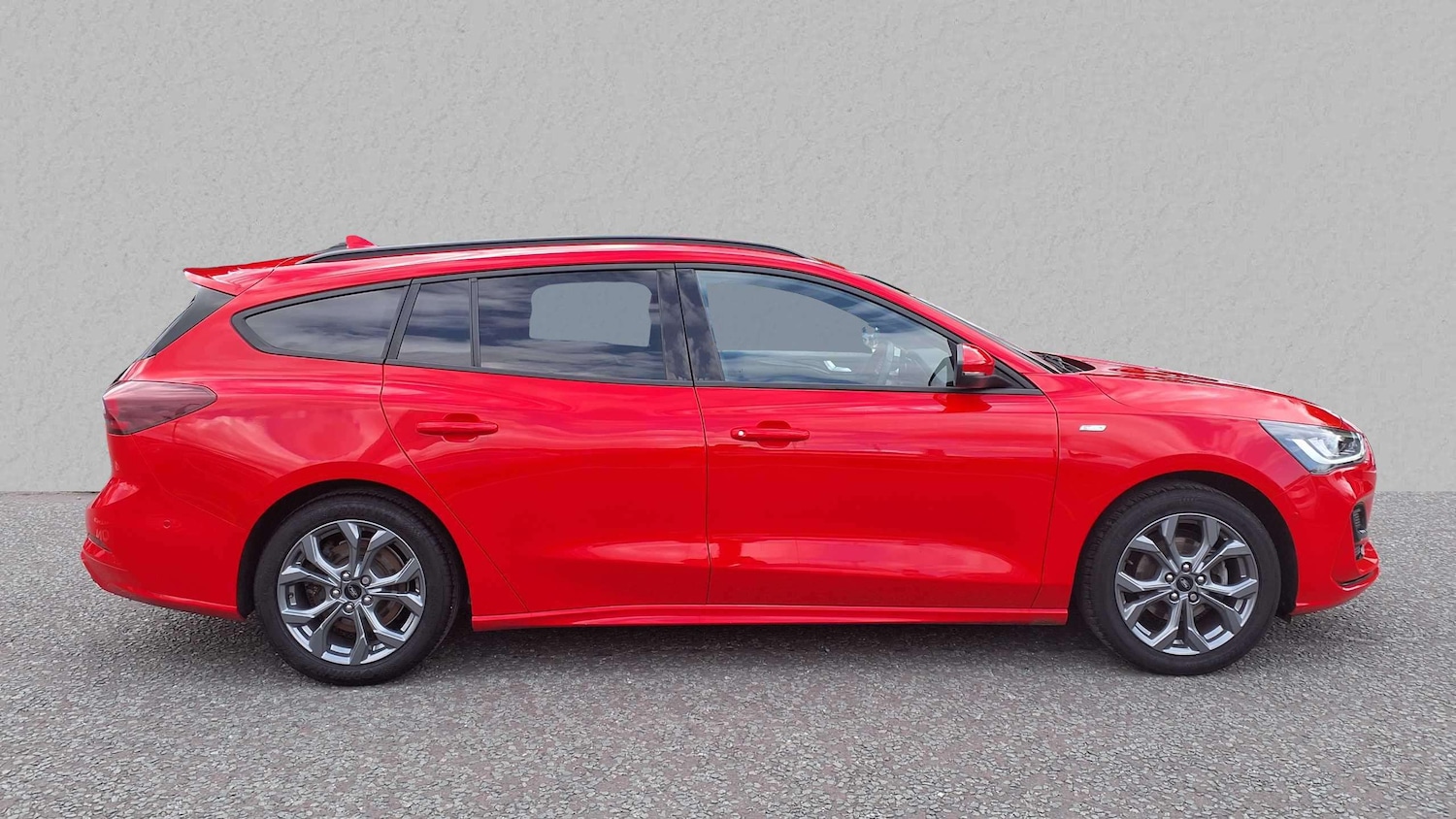 Used Ford Focus 2023 for sale - 76310873: Photo 8