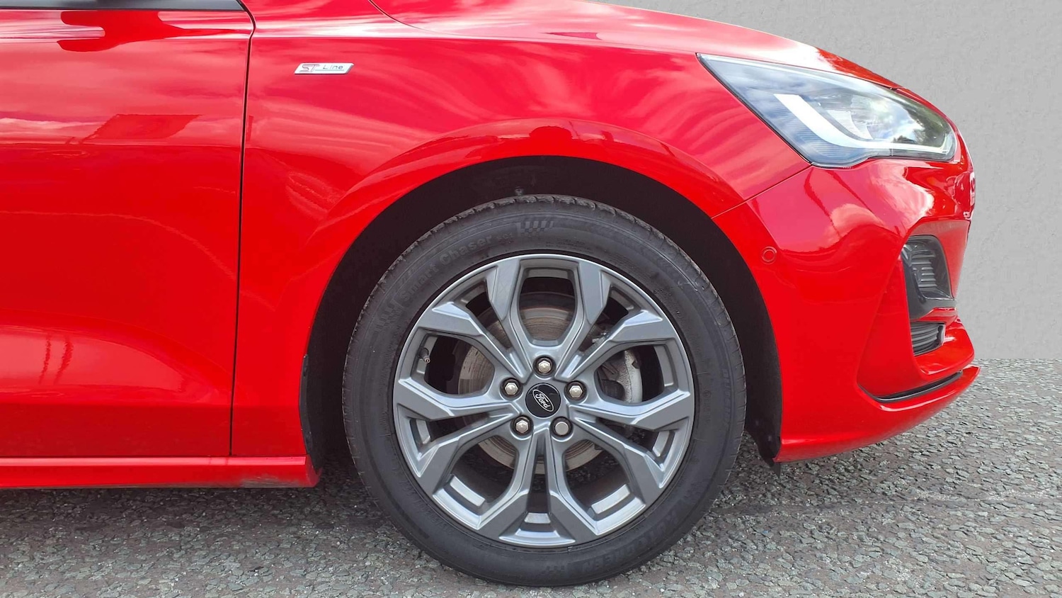 Used Ford Focus 2023 for sale - 76310873: Photo 9
