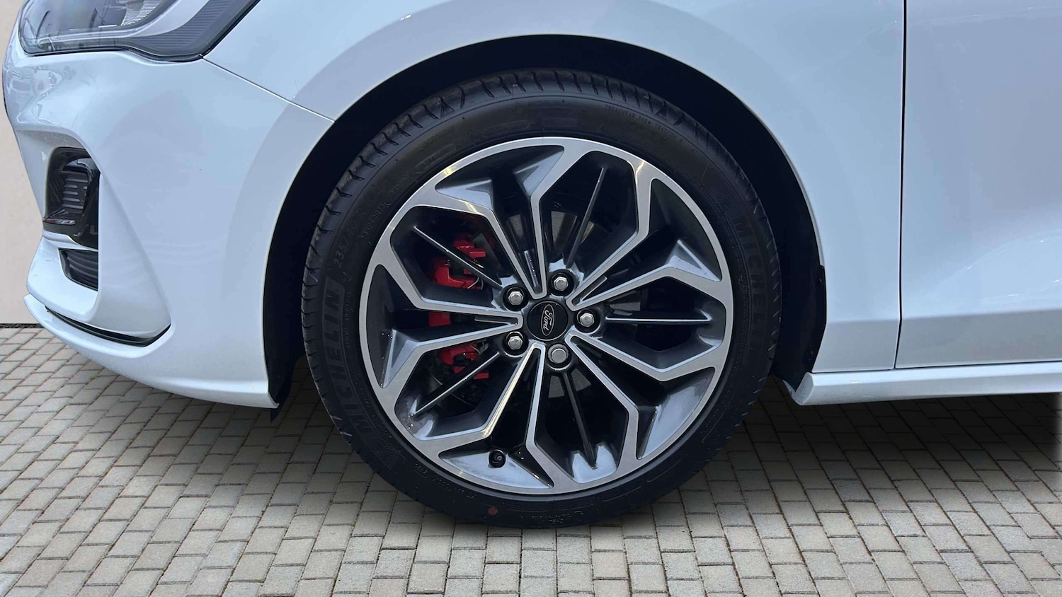 Used Ford Focus 2025 for sale - 78119068: Photo 4